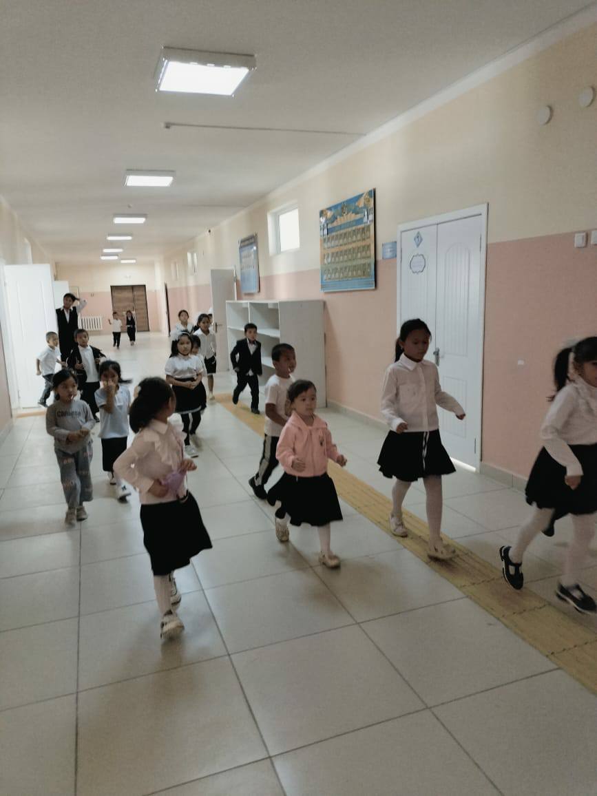 Сейсмикалық жаттығу – жер сілкінісі кезінде халықтың қауіпсіздік дағдыларын қалыптастыруға арналған арнайы дайындық шарасы.