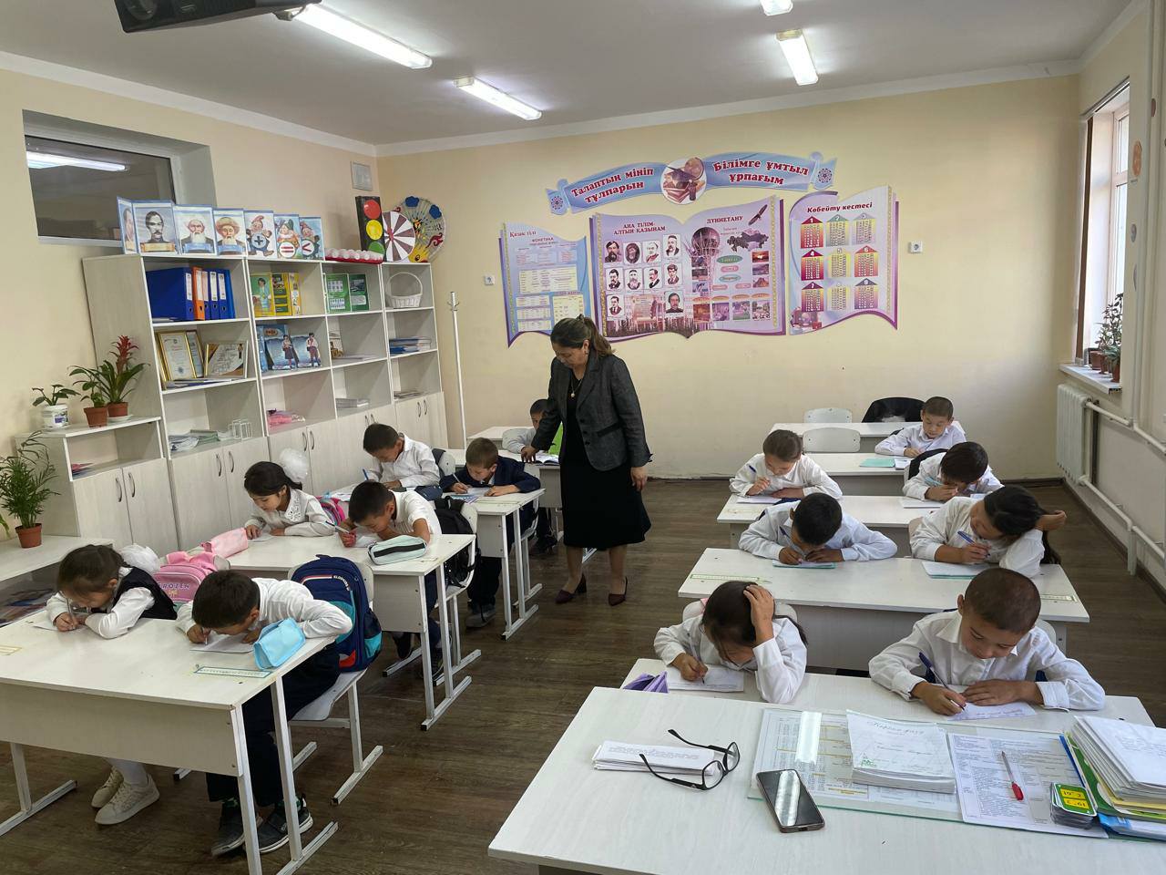 "Бастауыш 1-4 сыныптарда оқушылардың   оқу сауаттылығын байқау мақсатында  түрлі іс шаралар ұйымдастырылды.